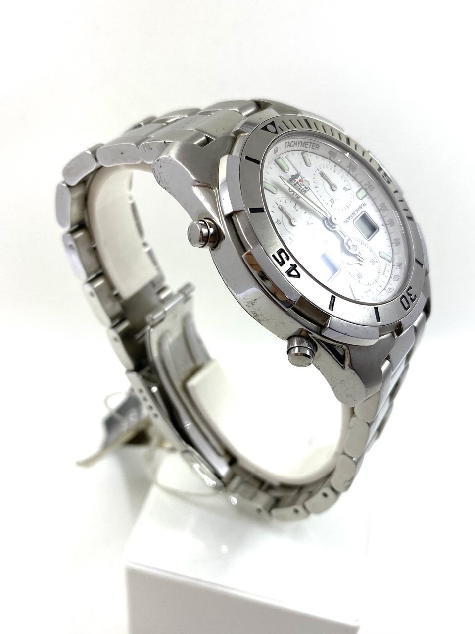 Sector 255 chrono alarm clearance sapphire crystal